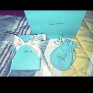 Tiffany Knot Pendant